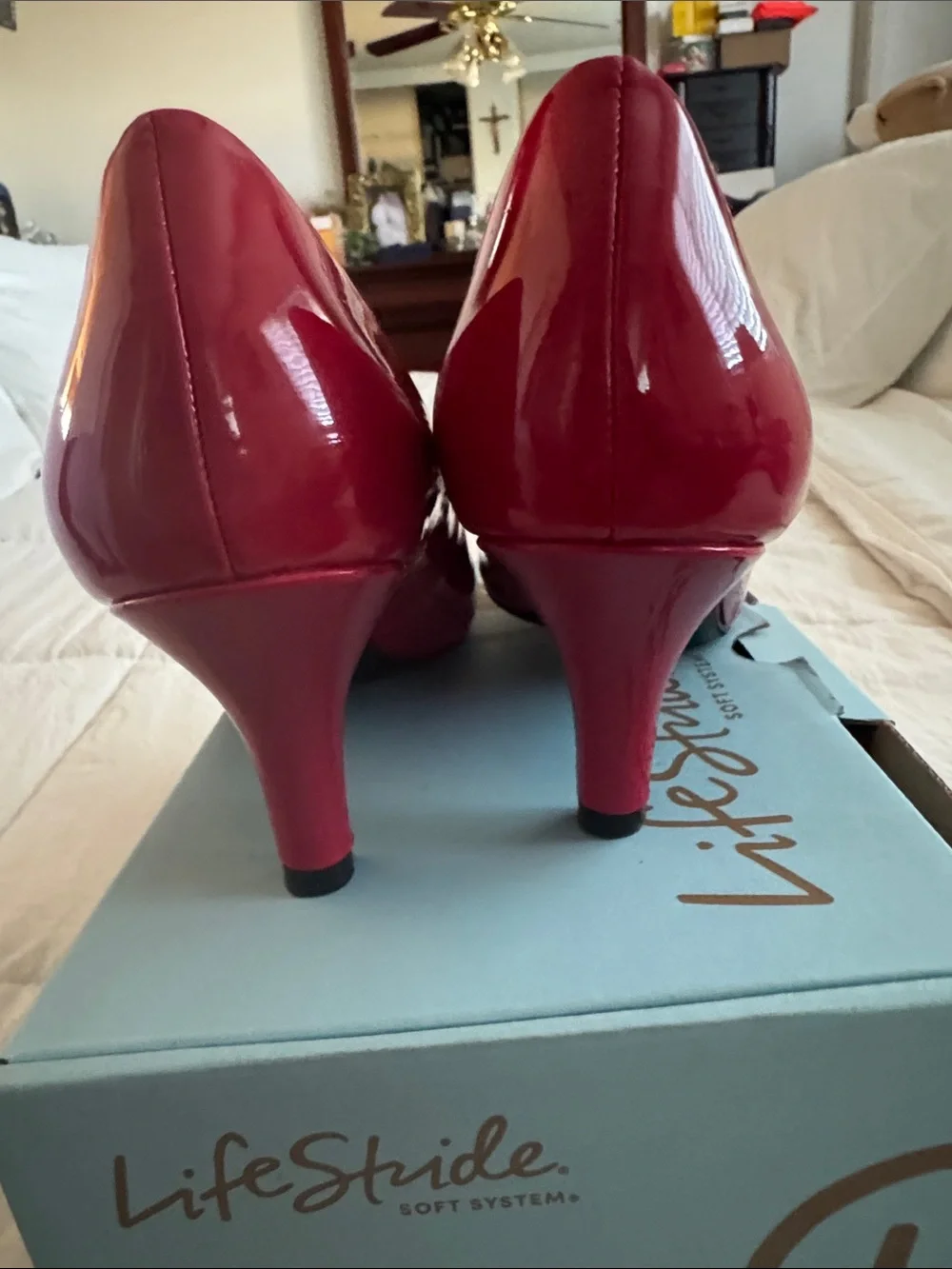 Life Stride sleek red